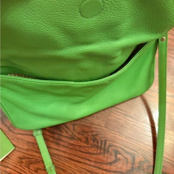 Kate Spade Green Leather Crossbody Bag ♠️ - Picture 5 of 13